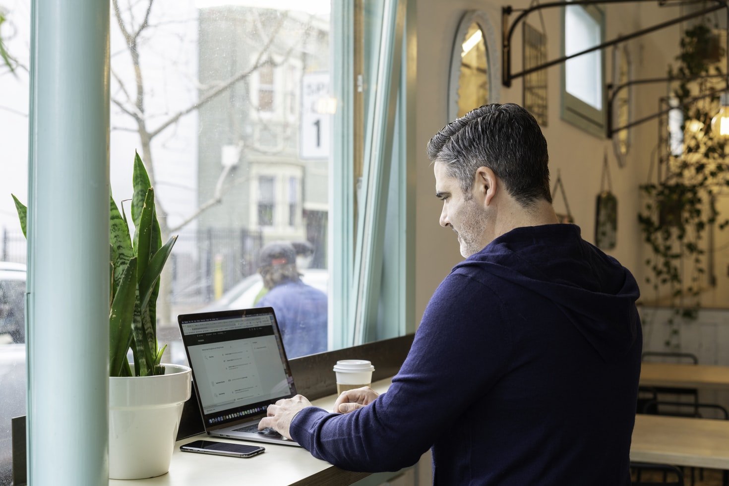 como publicar en linkedin