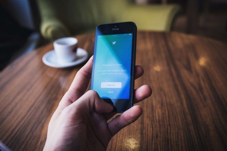 COMMENT CRÉER UN COMPTE TWITTER - ÉTAPE PAR ÉTAPE